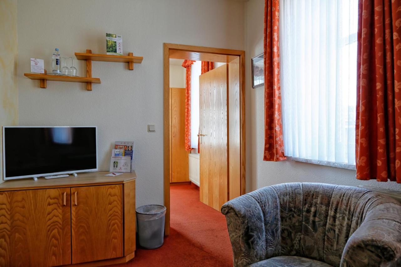 Konsum Gaestehaus Quisisana - Oberhof Oberhof  Luaran gambar
